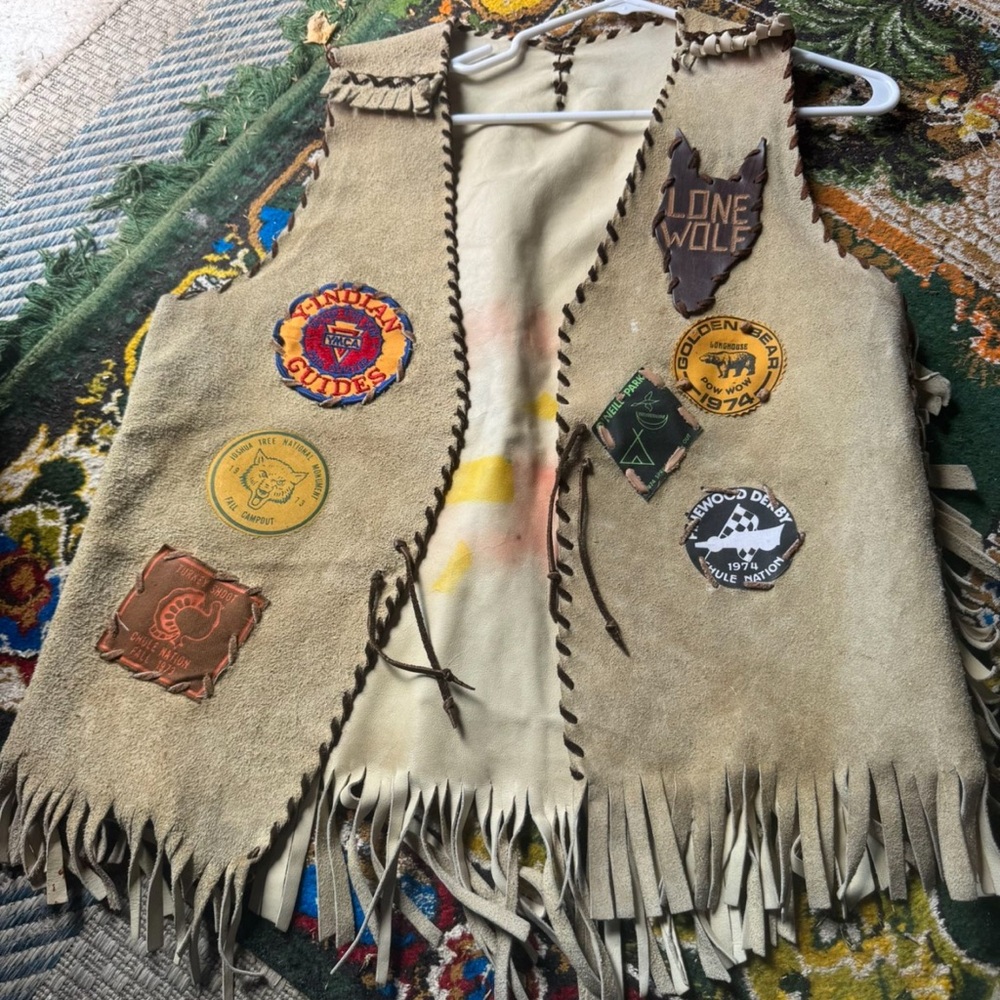Rare Vintage 1970s YMCA Indian Guides Suede Leather Vest with Patches Men's XL